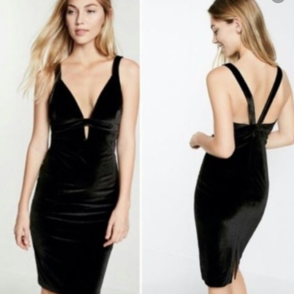 Show Stopping Black Velvet Sheath Dress